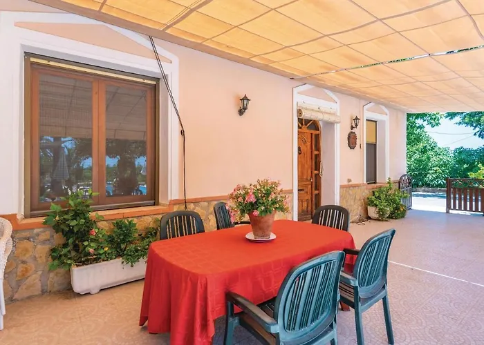 Stunning Home In La Marina, Elche照片