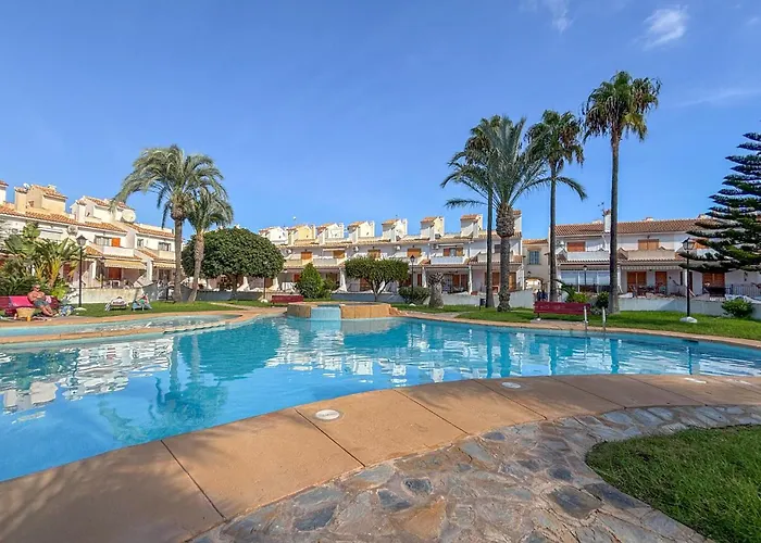 Awesome Home In Santa Pola With Outdoor Swimming Pool Gran Alacant foto