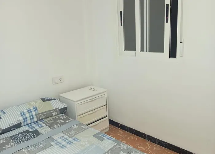 Apartamento 3 Habitaciones Para 5 A 6 Personas Burriana képek